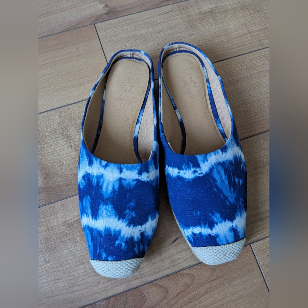 NWOB‎ Blue Tie Dye Slip on Espadrilles by Crown Vintage Size 7
